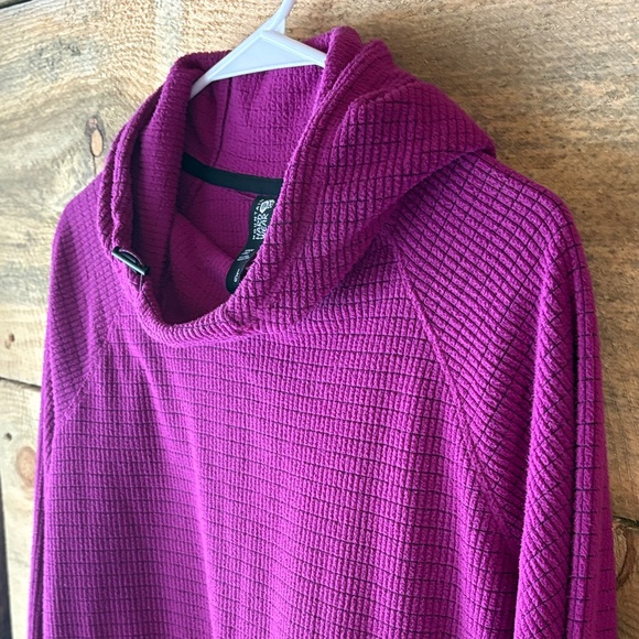 Mountain Hardwear Summit Grid Hoody - Picture 3 of 9